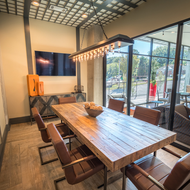 Anthem on Ashley - Business Center