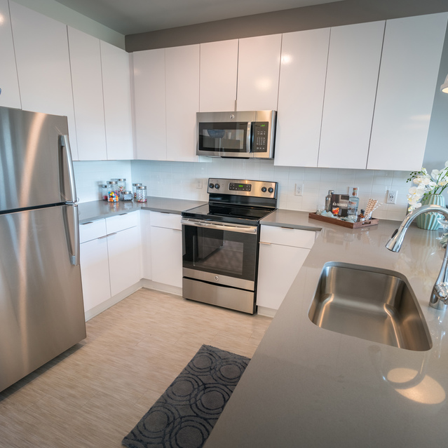 Anthem on Ashley - Fully Equipped Kitchen